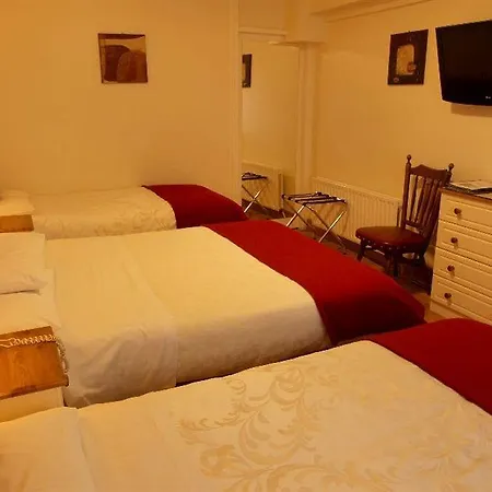 Bed and Breakfast Athlumney Manor Guest Ναβάν