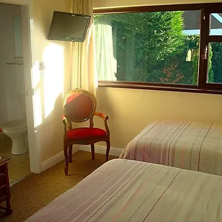 Athlumney Manor Guest Bed & Breakfast