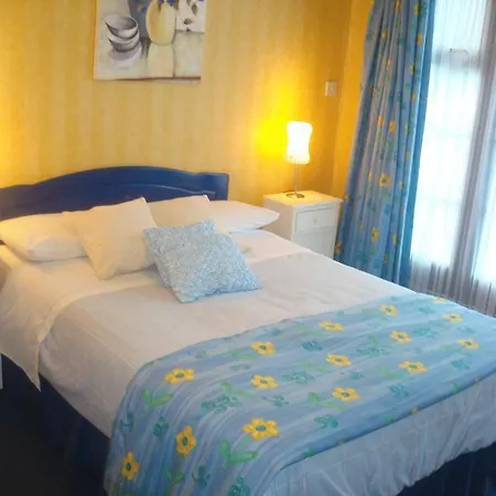 Athlumney Manor Guest Bed and Breakfast Ναβάν