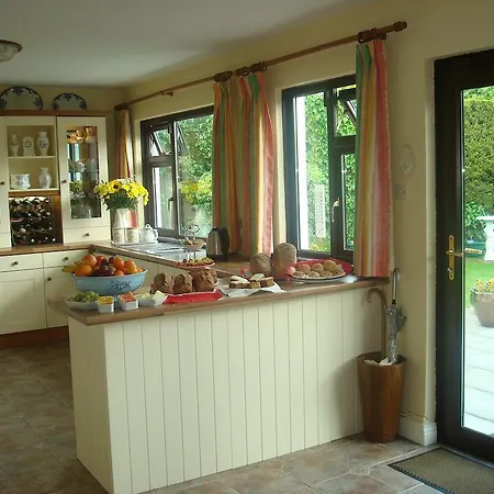 Athlumney Manor Guest