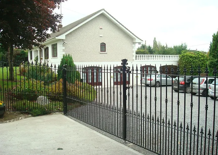 Bed & Breakfast Athlumney Manor Guest 4*